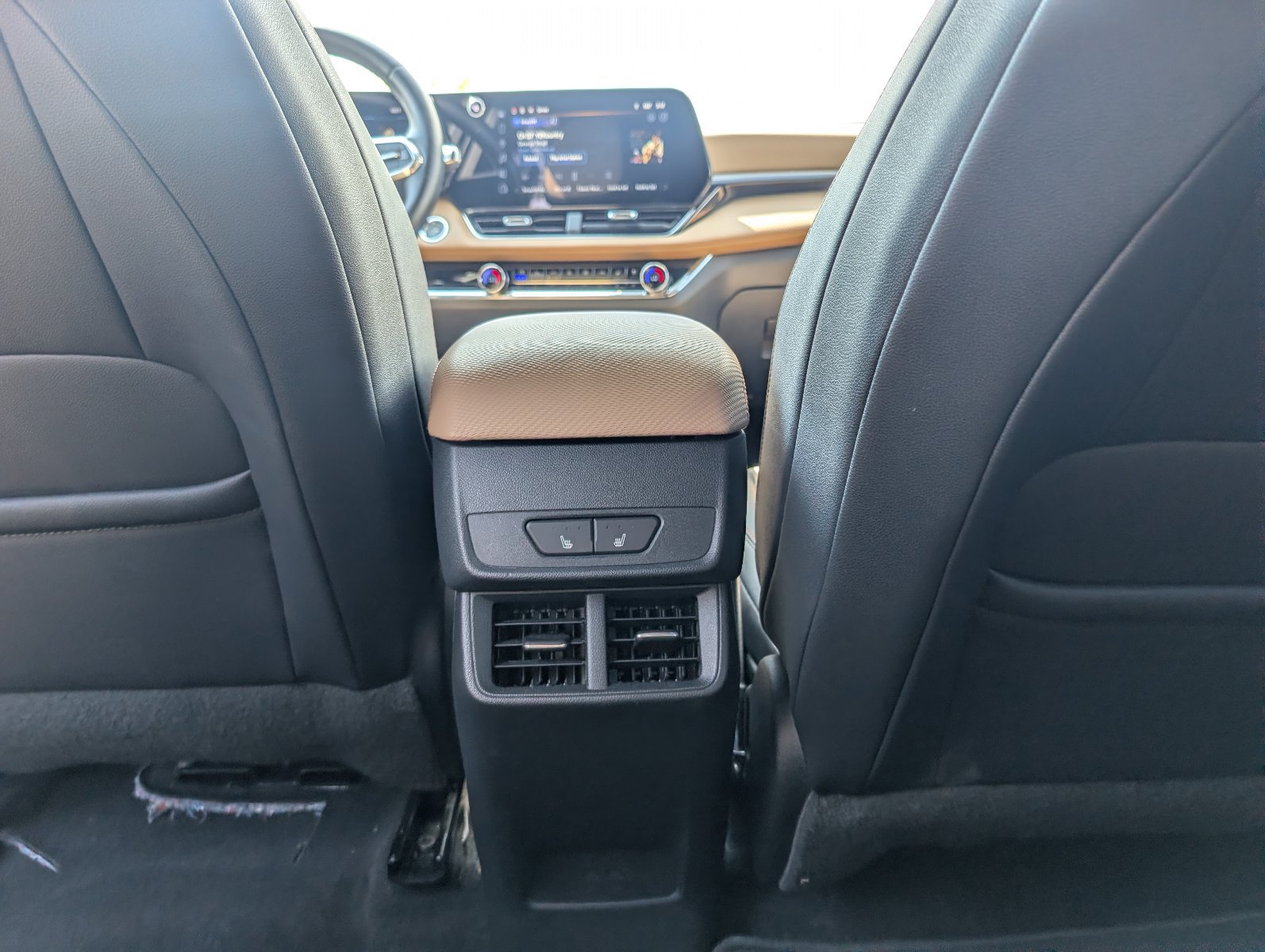 Certified 2026 Chevrolet Equinox ACTIV w/ Convenience Package III FWD image 30