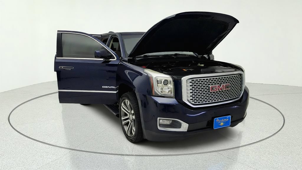 Used 2017 GMC Yukon Denali w/ Open Road Package RWD image 29