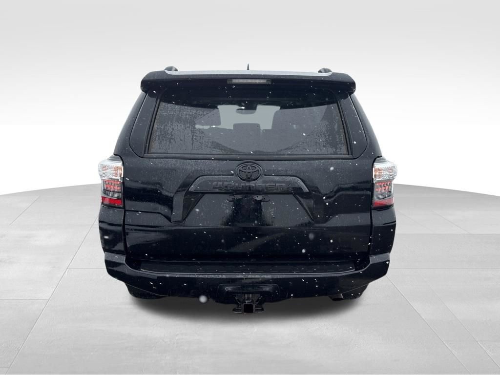 Used 2023 Toyota 4Runner SR5 Premium w/ Moonroof Package image 9