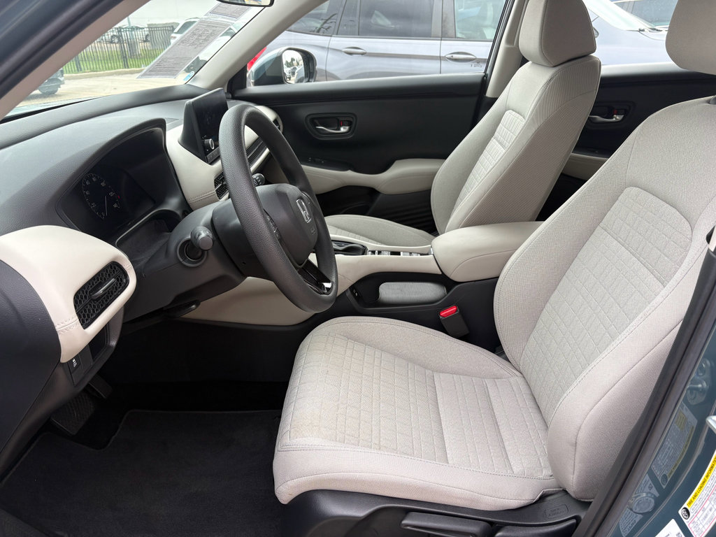 Certified 2025 Honda HR-V LX image 10