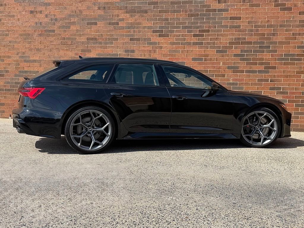 Used 2026 Audi RS 6 performance image 7