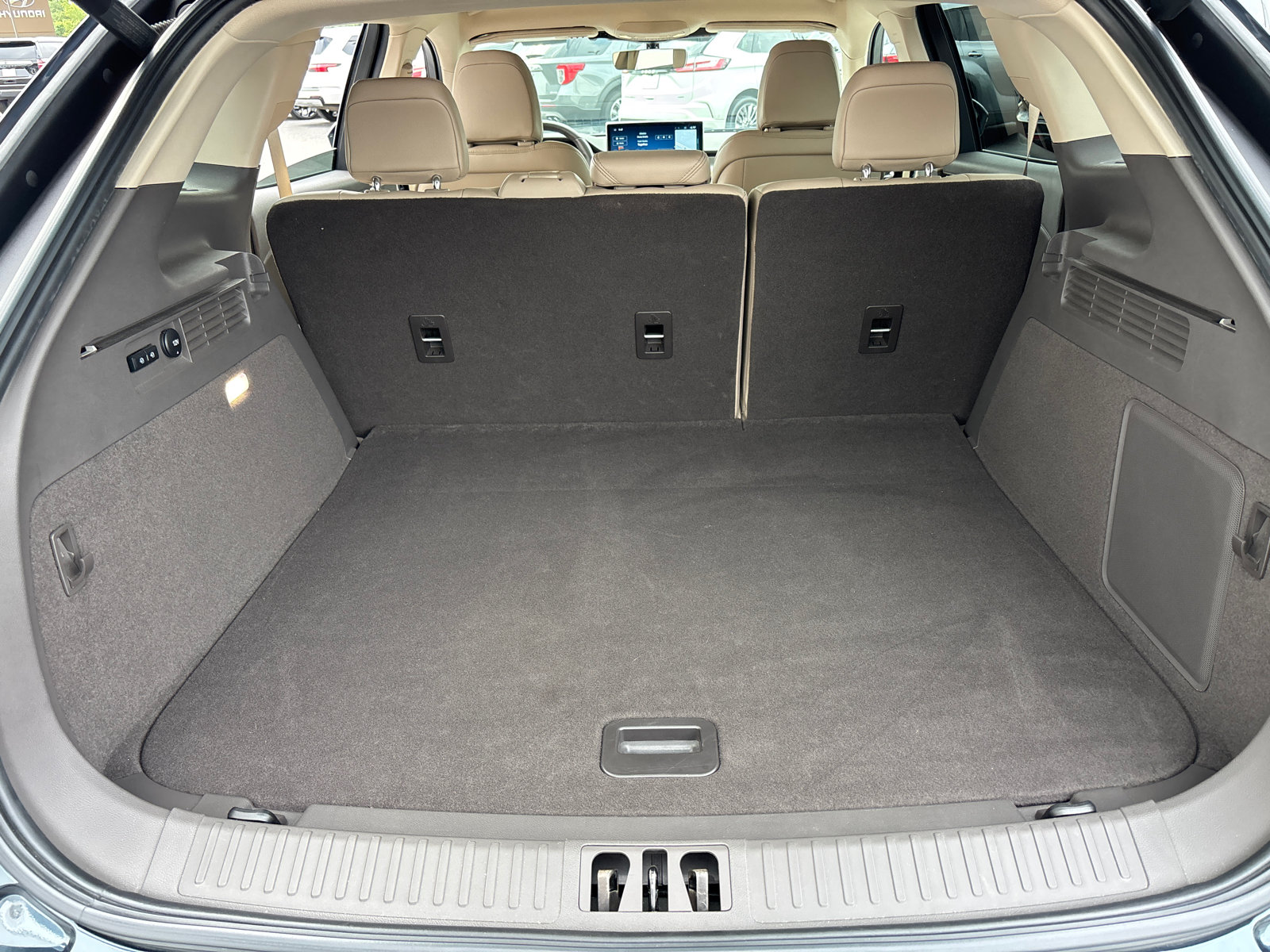 Certified 2023 Lincoln Nautilus AWD w/ Premium Package image 9