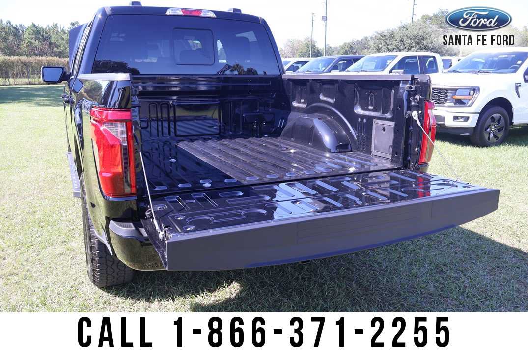 New 2025 Ford F150 XLT w/ Equipment Group 302A MID AWD/4WD image 31