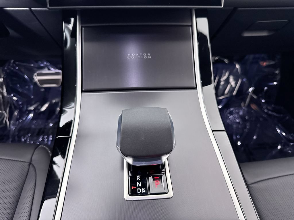 New 2026 Land Rover Range Rover Evoque Hoxton AWD/4WD image 18