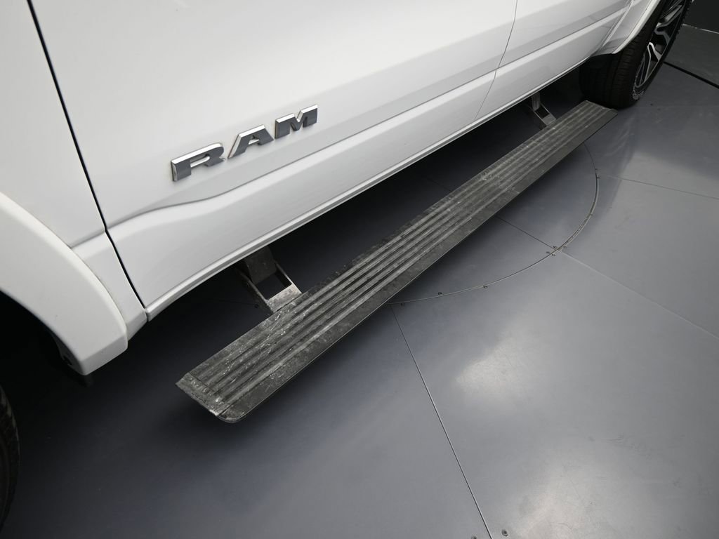 Used 2025 RAM 1500 Limited image 35