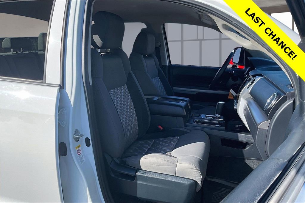 Used 2018 Toyota Tundra SR5 w/ TRD Off Road Package image 7