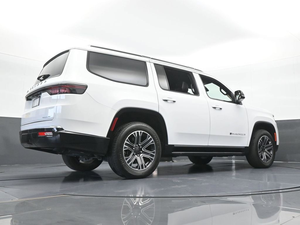 Used 2024 Jeep Wagoneer Series II image 66