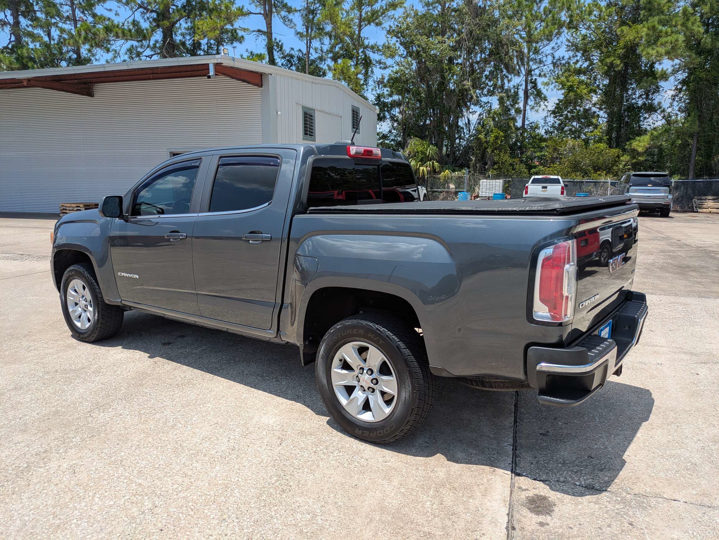 Certified 2016 GMC Canyon SLE w/ SLE Convenience Package RWD image 23