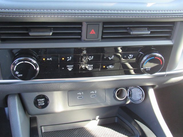 New 2026 Nissan Rogue S image 16