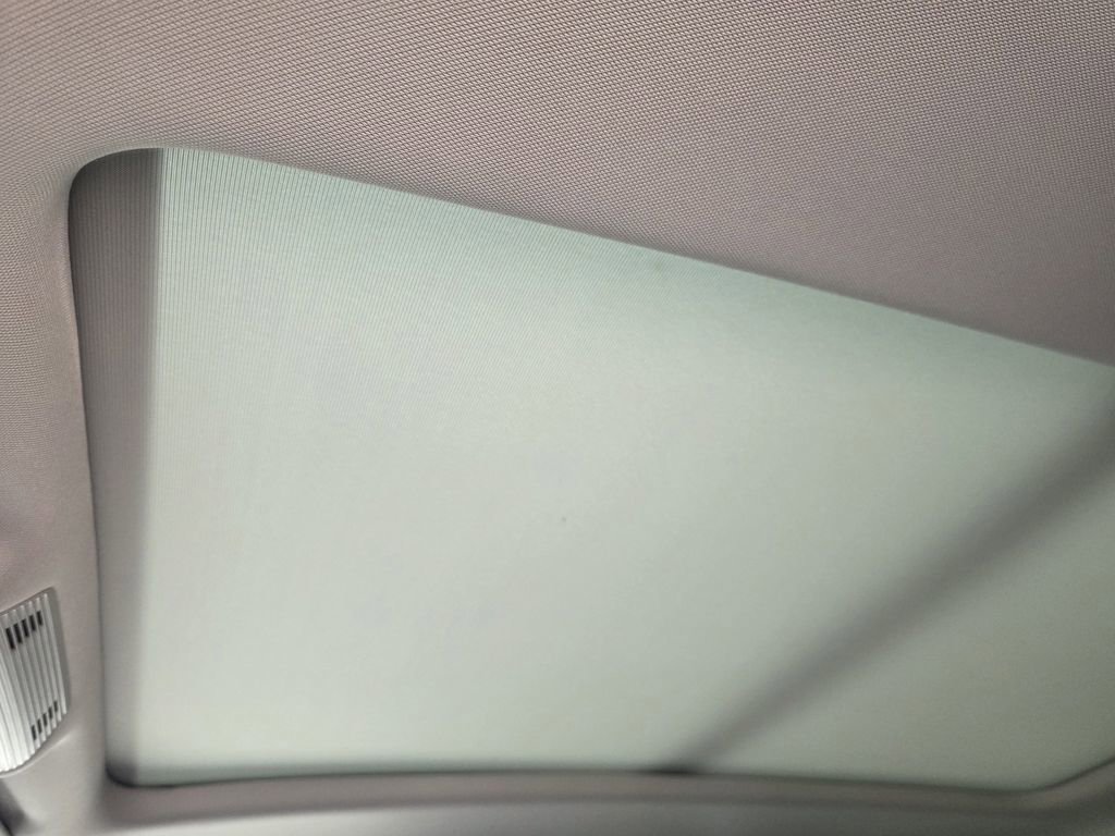 New 2026 Volkswagen Atlas SE image 17