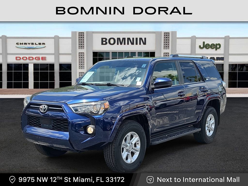 Used 2020 Toyota 4Runner SR5 image 1