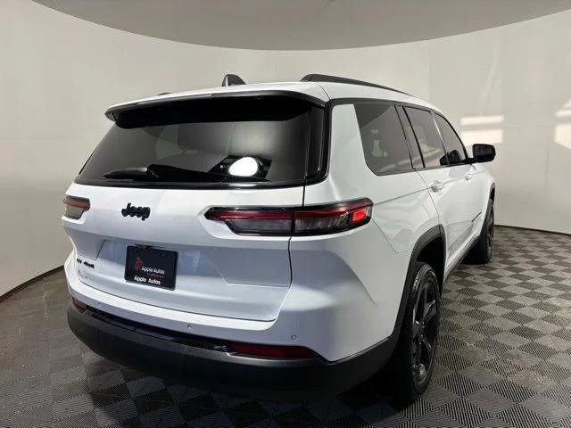 Certified 2023 Jeep Grand Cherokee L Laredo AWD/4WD image 6