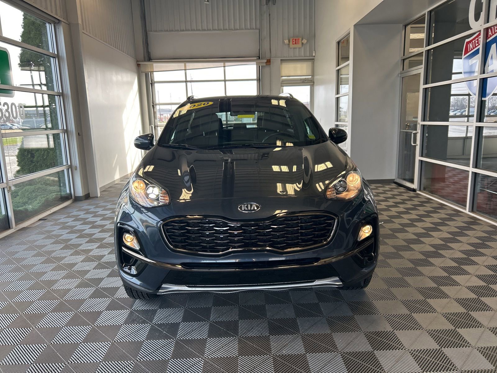 Used 2020 Kia Sportage S w/ S Sunroof Package image 2