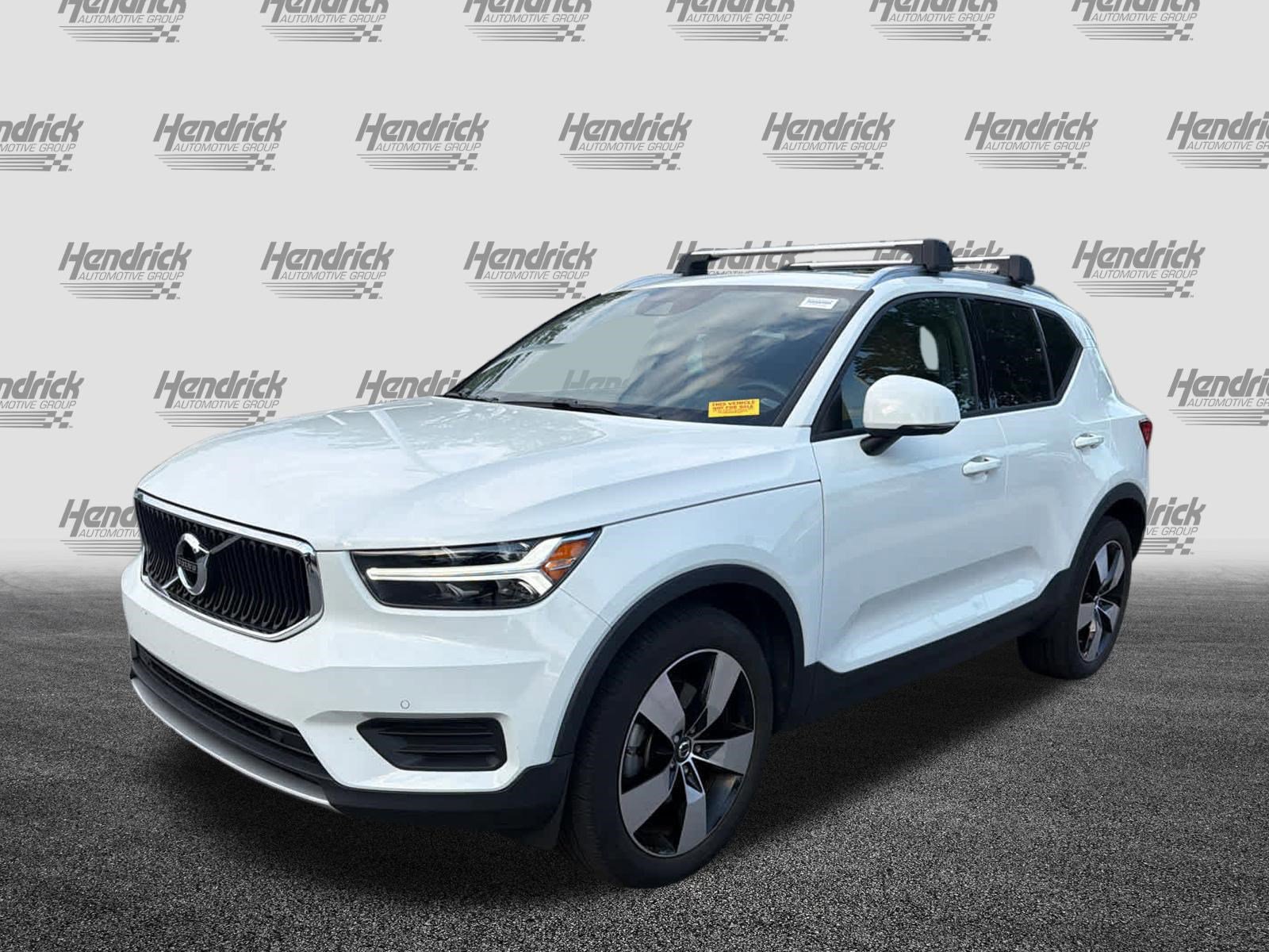 Used 2020 Volvo XC40 T5 Momentum w/ Protection Package Premier AWD/4WD image 8