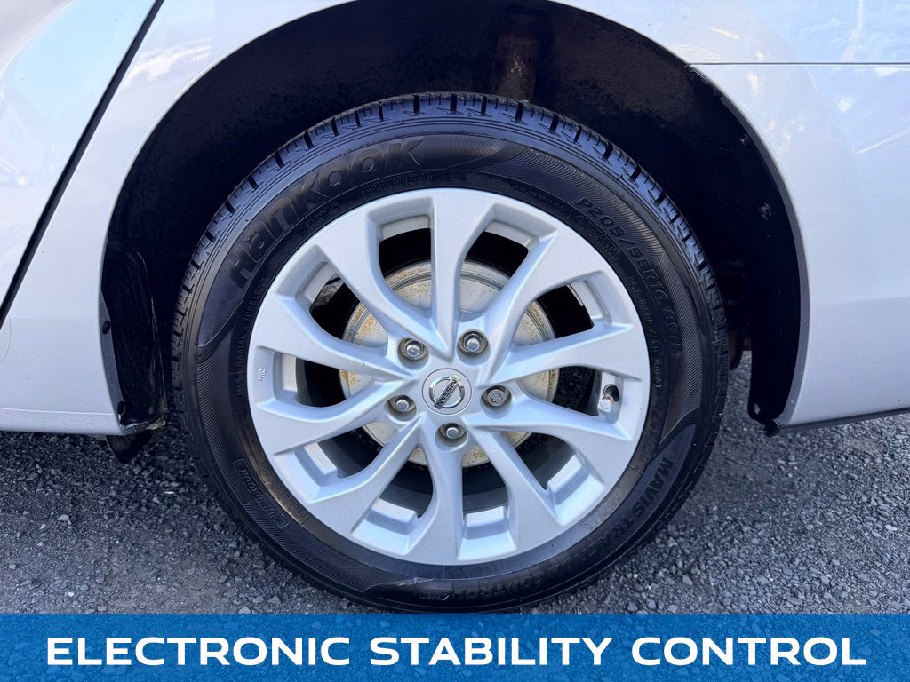 Used 2019 Nissan Sentra SV FWD image 13
