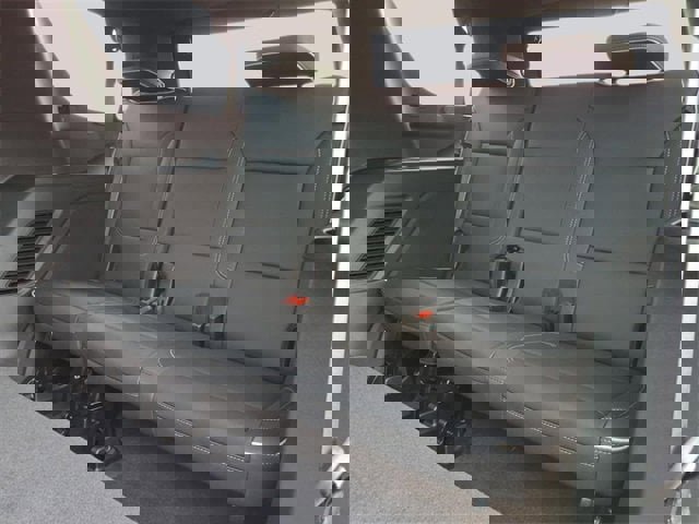 New 2026 GMC Yukon Elevation image 15