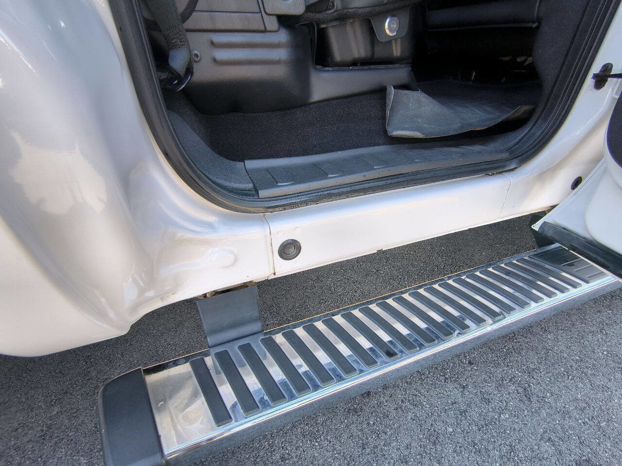 Used 2016 Ford F250 Platinum w/ FX4 Off-Road Package image 28