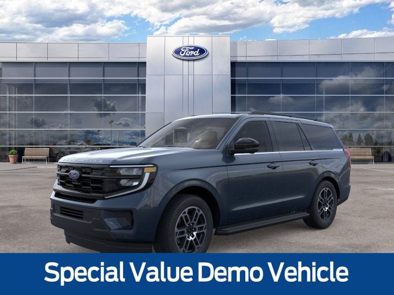 New 2026 Ford Expedition Active RWD image 1