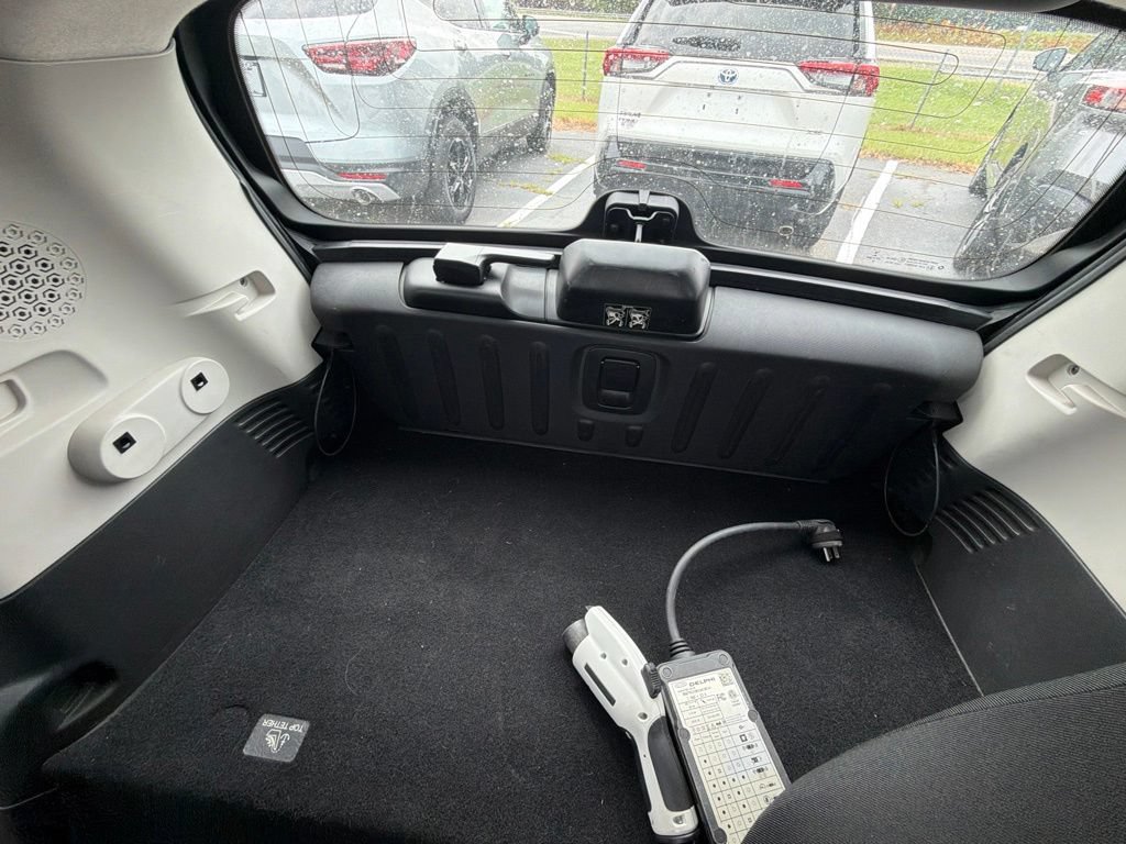 Used 2019 smart fortwo electric drive RWD image 11