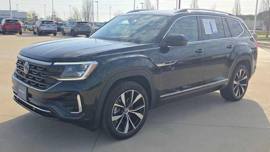 Used 2025 Volkswagen Atlas SEL Premium R-Line AWD/4WD image 1