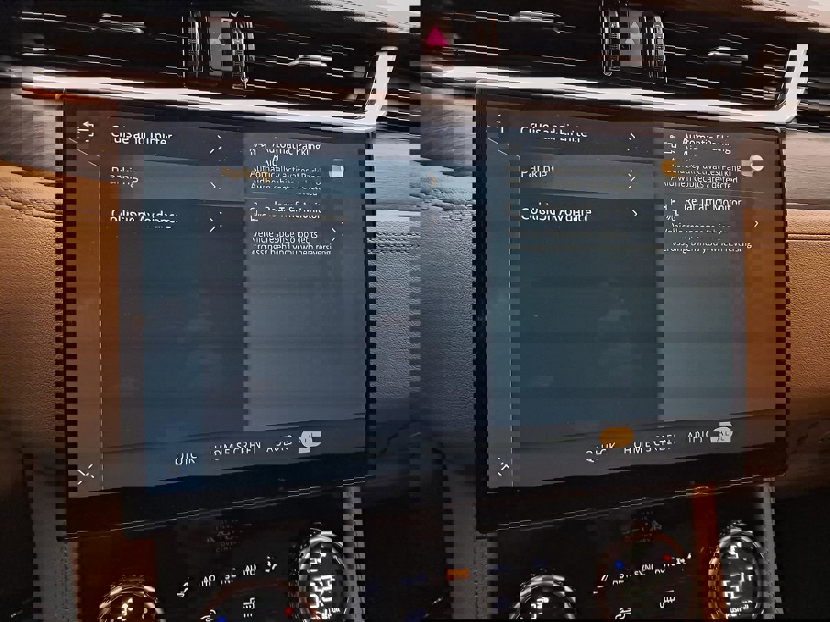 Used 2021 Jaguar F-PACE S image 30