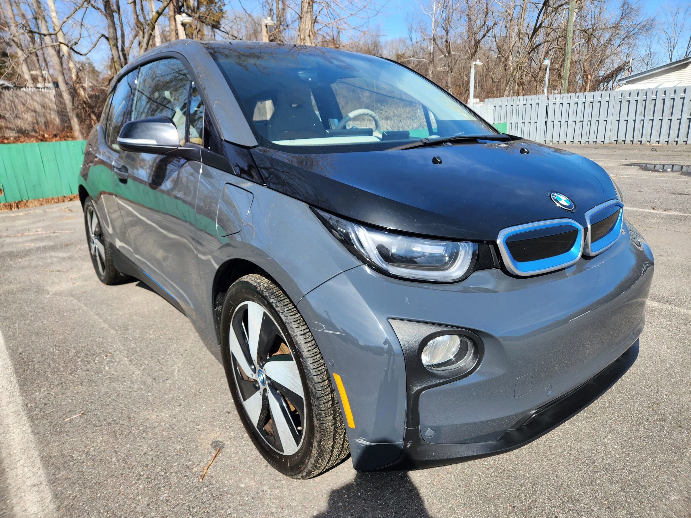 Used 2015 BMW i3 w/ Range Extender image 3