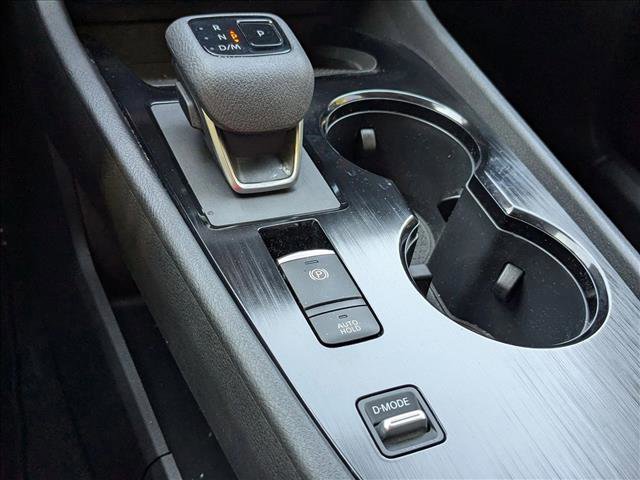 Certified 2025 Nissan Rogue SV image 12