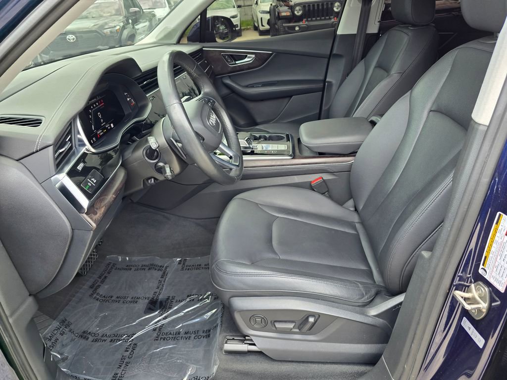 Used 2023 Audi Q7 3.0T Prestige AWD/4WD image 17
