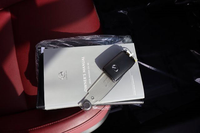 Certified 2025 MAZDA CX-30 AWD 2.5 S w/ Preferred Package image 49