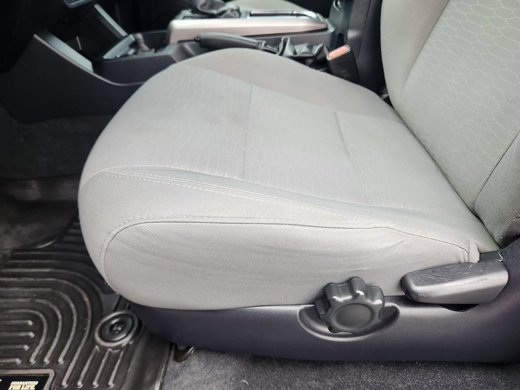 Used 2019 Toyota Tacoma SR5 AWD/4WD image 28