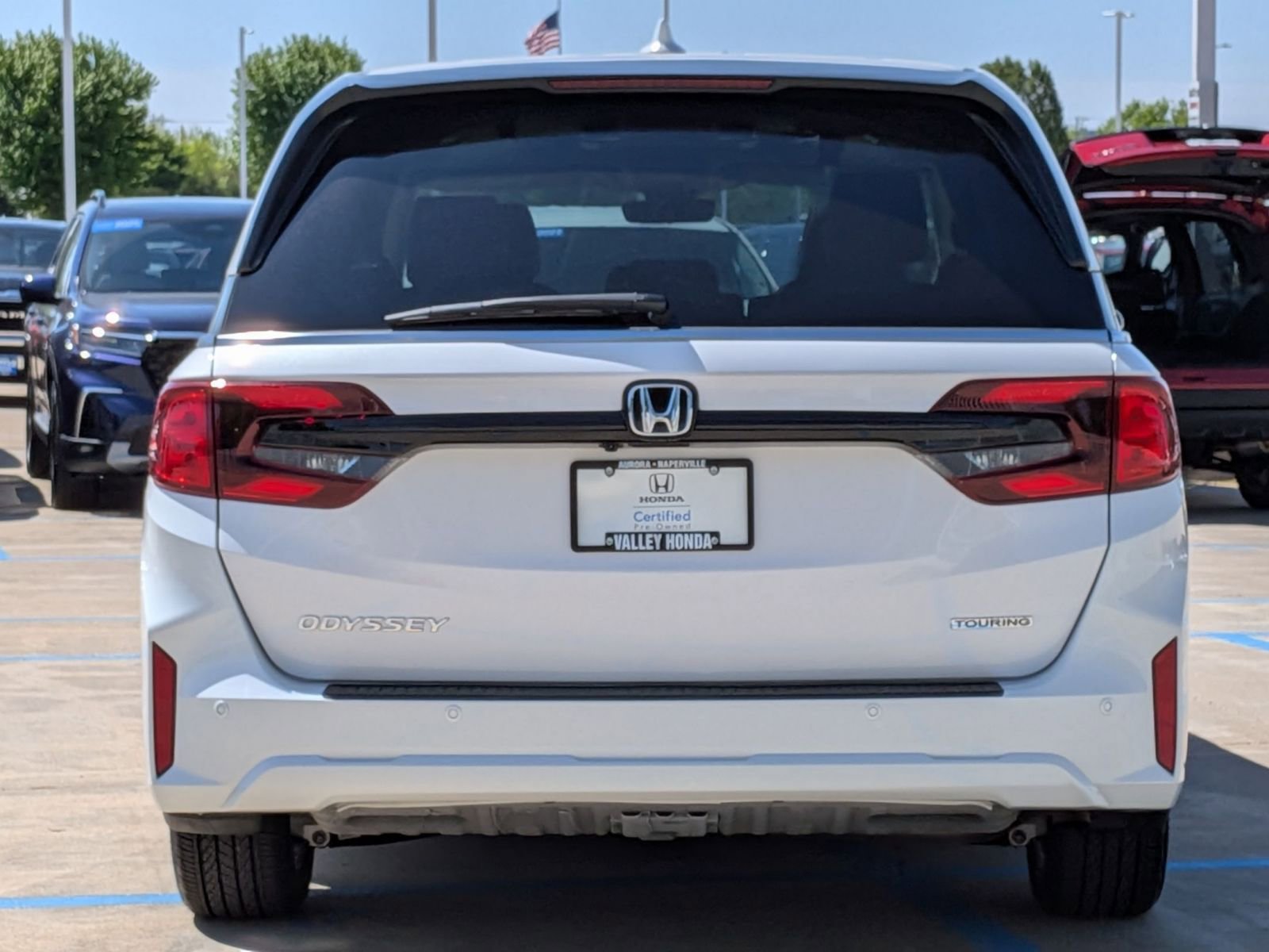 Certified 2025 Honda Odyssey Touring image 7