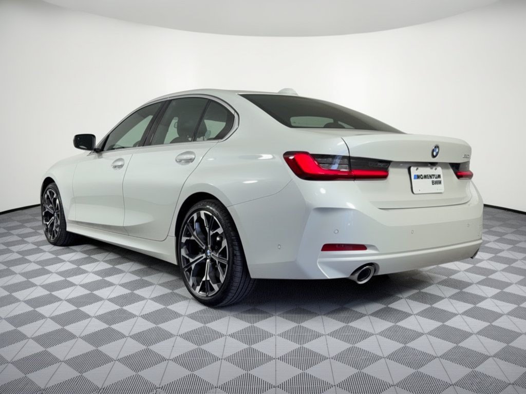 Used 2026 BMW 330i Sedan RWD image 3