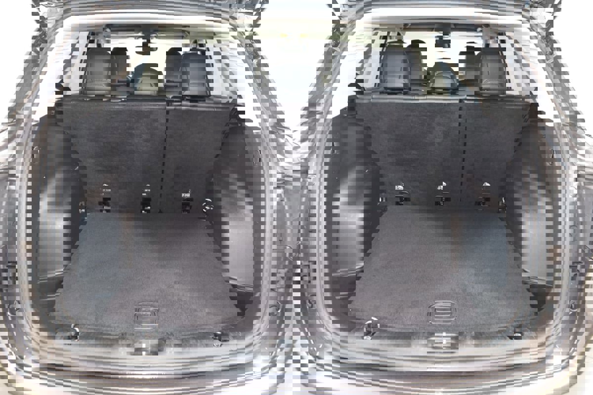 Used 2018 Jeep Compass Latitude w/ Popular Equipment Group image 42