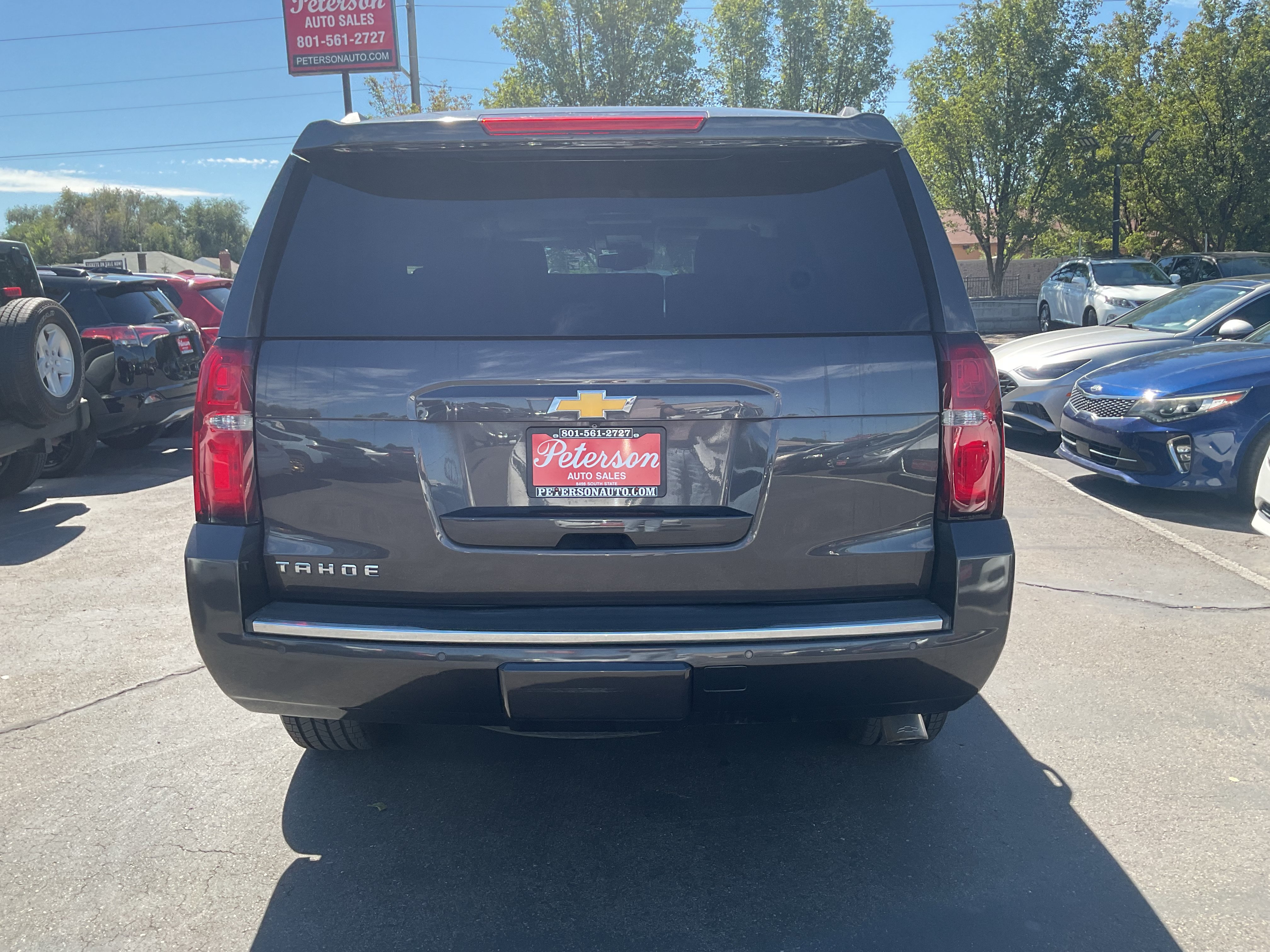 Used 2015 Chevrolet Tahoe LTZ AWD/4WD image 8