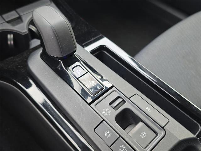 Used 2024 Toyota Prius LE image 14