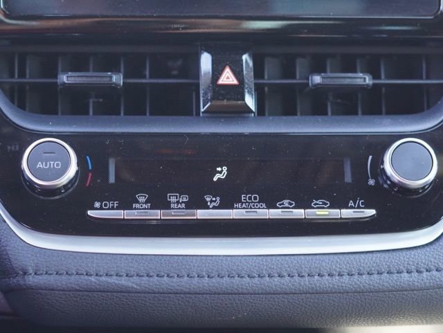 Certified 2024 Toyota Corolla SE w/ SE Premium Package image 26