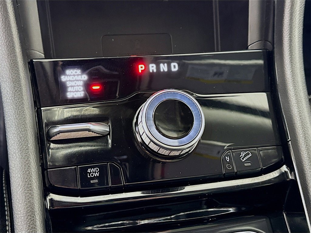 Used 2022 Jeep Grand Cherokee Limited 4xe w/ Luxury Tech Group II image 11