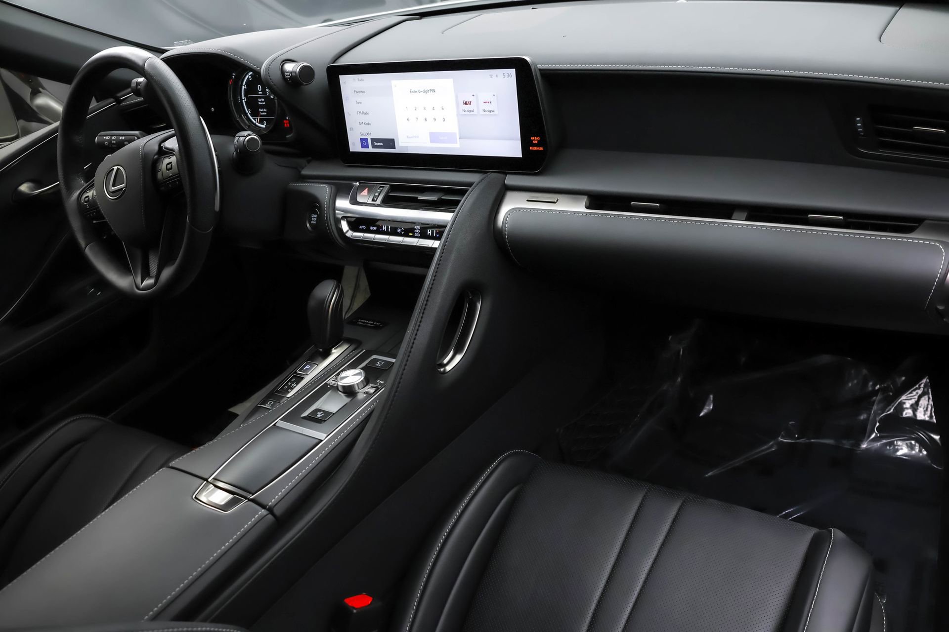 Used 2024 Lexus LC 500 Convertible image 32