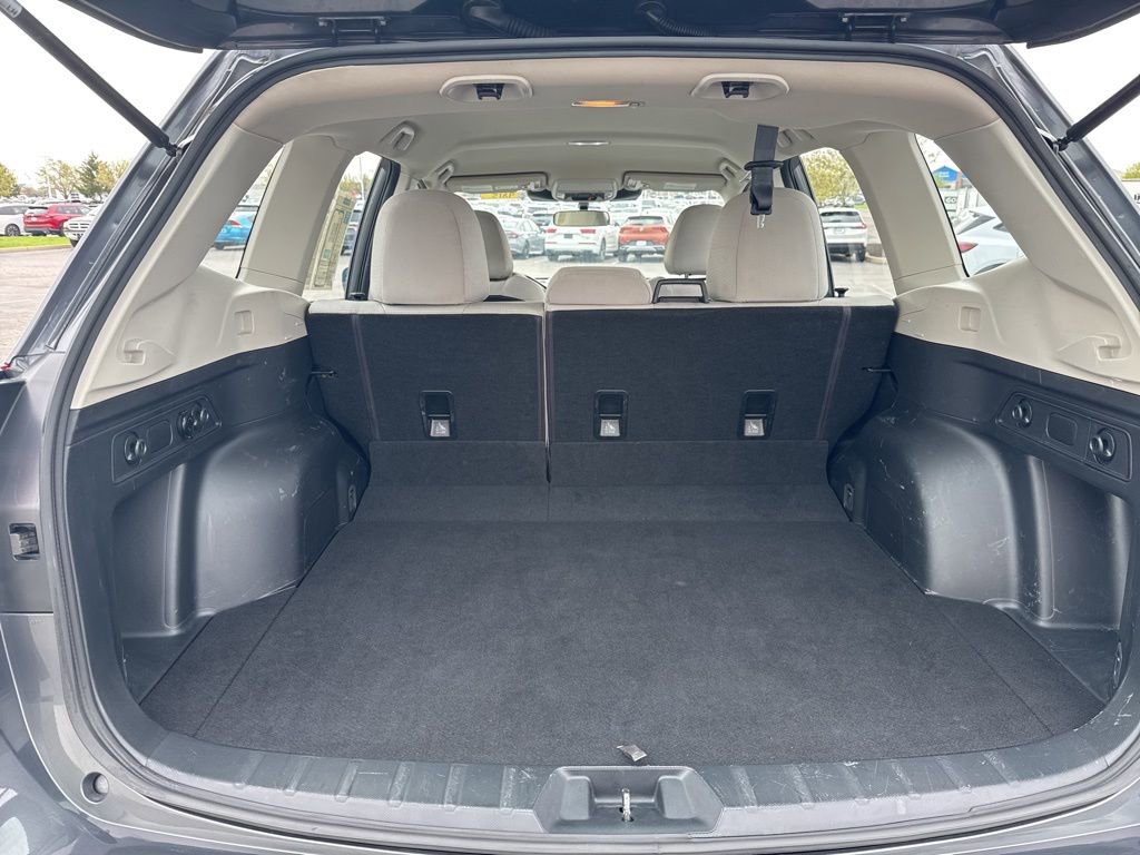 Used 2023 Subaru Forester AWD/4WD image 36