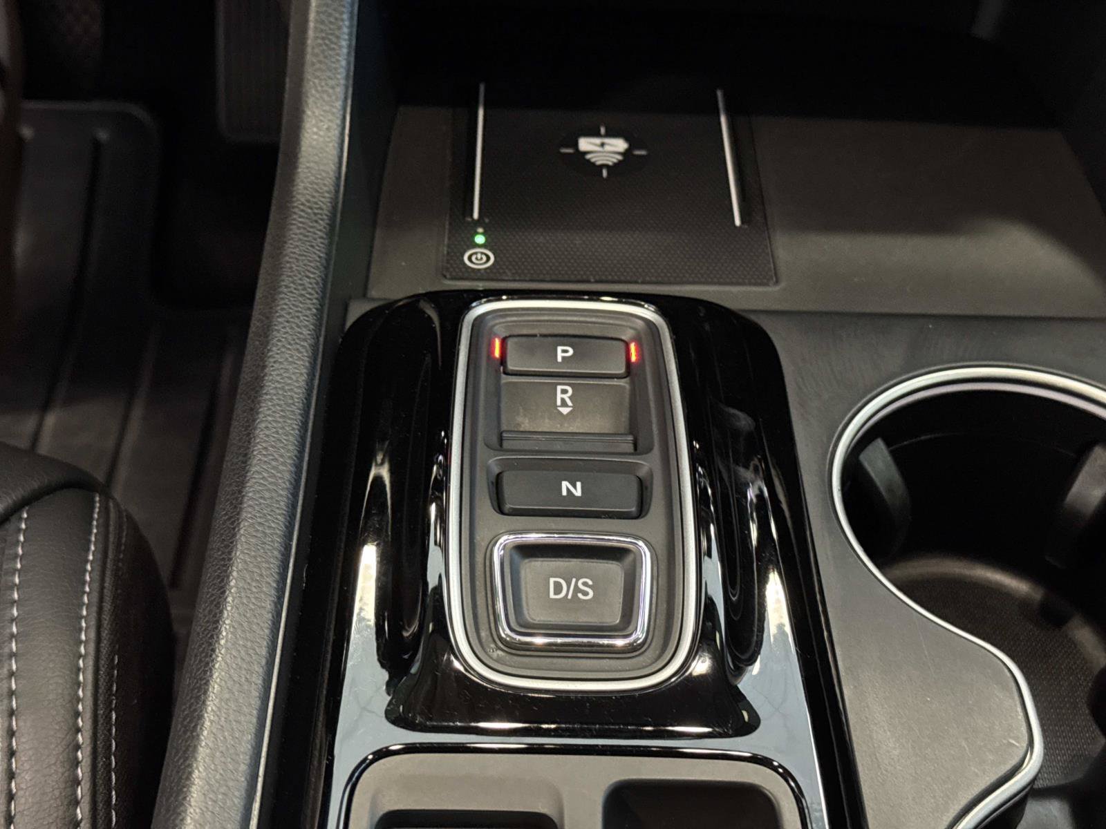 Used 2025 Honda Pilot Touring image 19