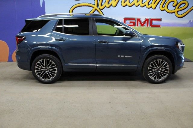 New 2026 GMC Terrain Denali w/ LPO, Floor Liner Package AWD/4WD image 1