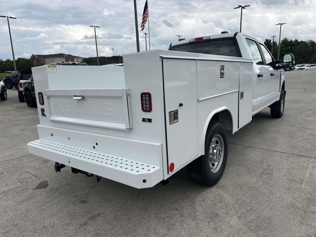 New 2026 Ford F250 XL w/ XL Chrome Package AWD/4WD image 7
