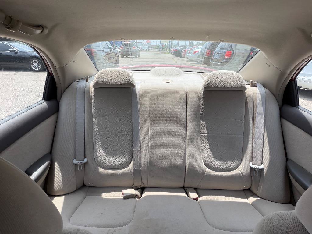 Used 2006 Kia Spectra EX FWD image 16