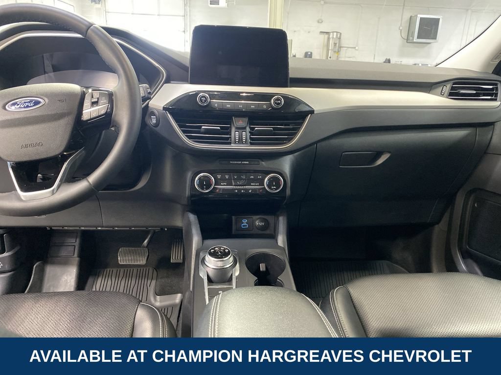 Used 2022 Ford Escape SEL w/ Technology Package AWD/4WD image 27