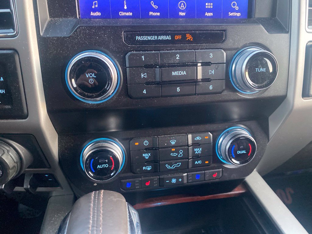 Used 2020 Ford F150 King Ranch w/ Equipment Group 601A Luxury AWD/4WD image 19