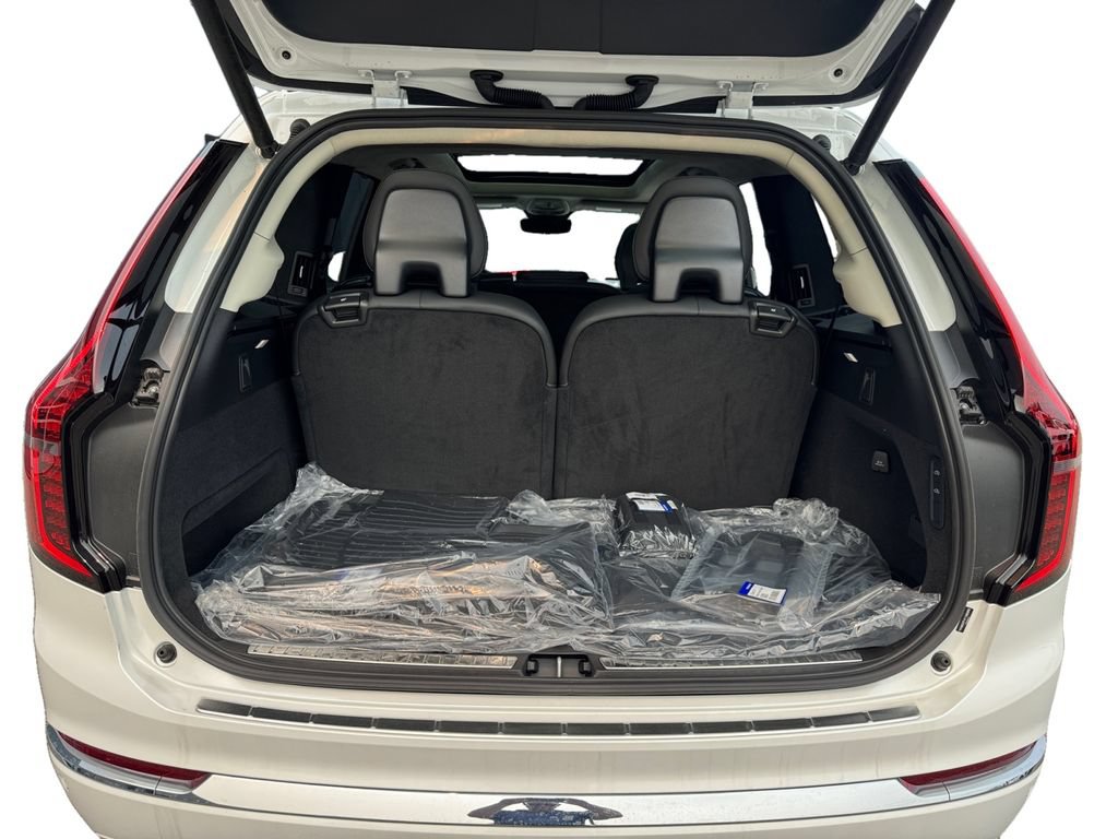 New 2026 Volvo XC90 B6 Ultra w/ Lounge Package AWD/4WD image 6