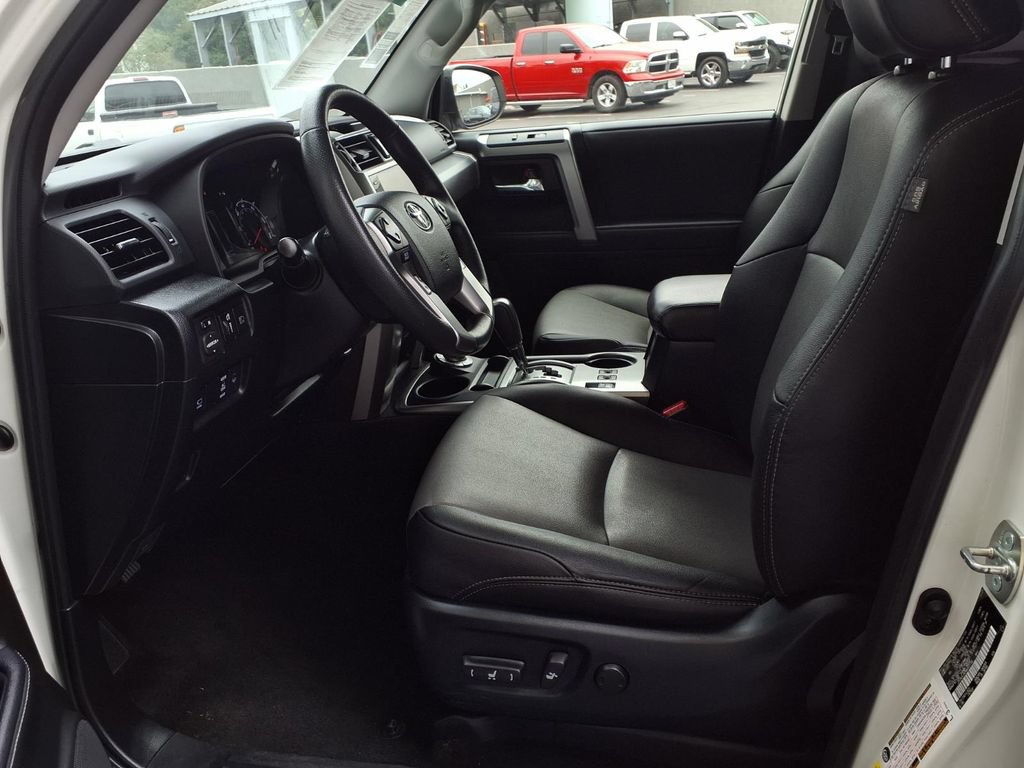 Used 2022 Toyota 4Runner SR5 Premium w/ Moonroof Package AWD/4WD image 14