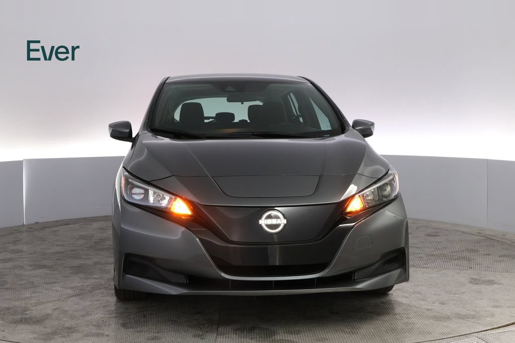 Used 2025 Nissan Leaf S FWD image 12