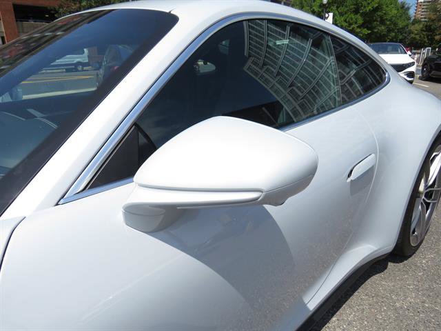 Used 2025 Porsche 911 Carrera RWD image 19