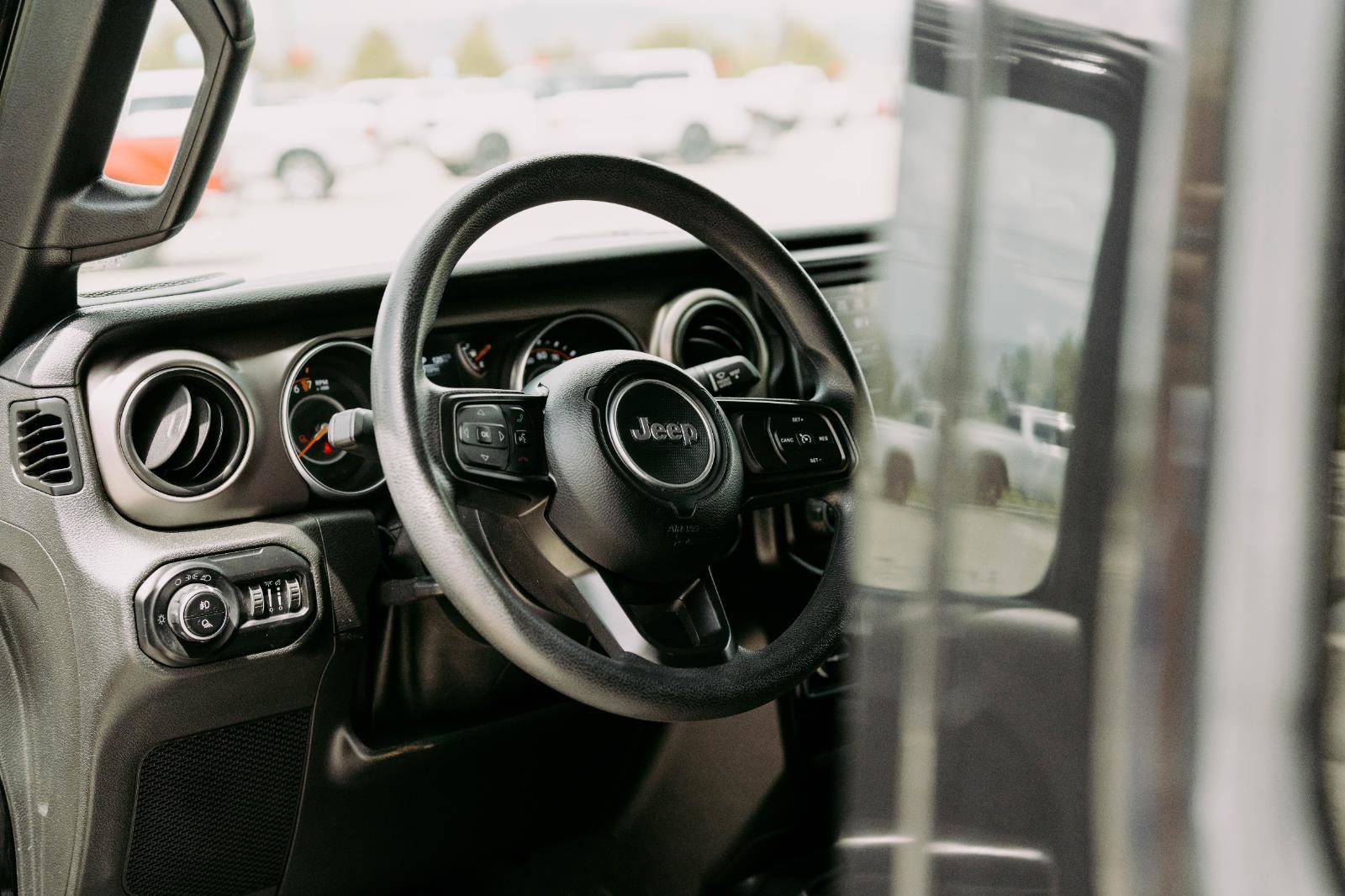 Used 2020 Jeep Gladiator Sport w/ Trailer Tow Package image 13